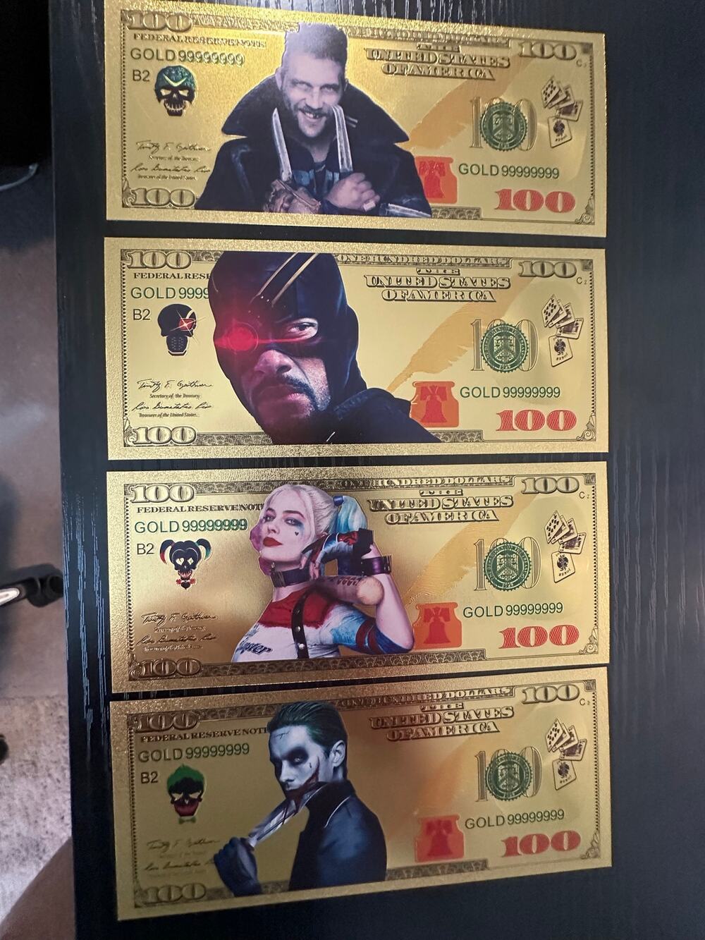 Suicide Squad 4 Piece Gold Foil Note Set Harley Quinn Joker Deadshot Boomerang